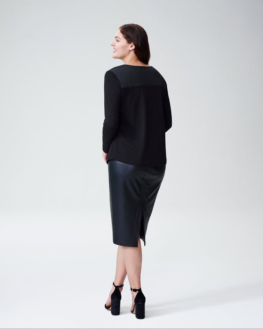 Carver Shoulder Top - Black