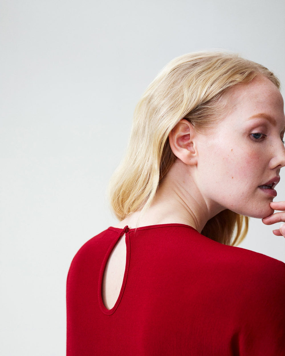 Crepe Augusta Geneva Dress - Red Dahlia