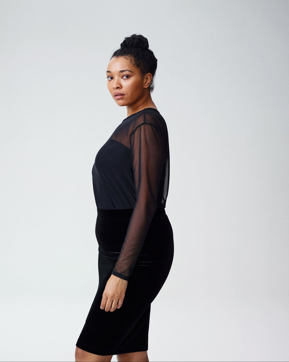 Danube Velvet Pencil Skirt - Black