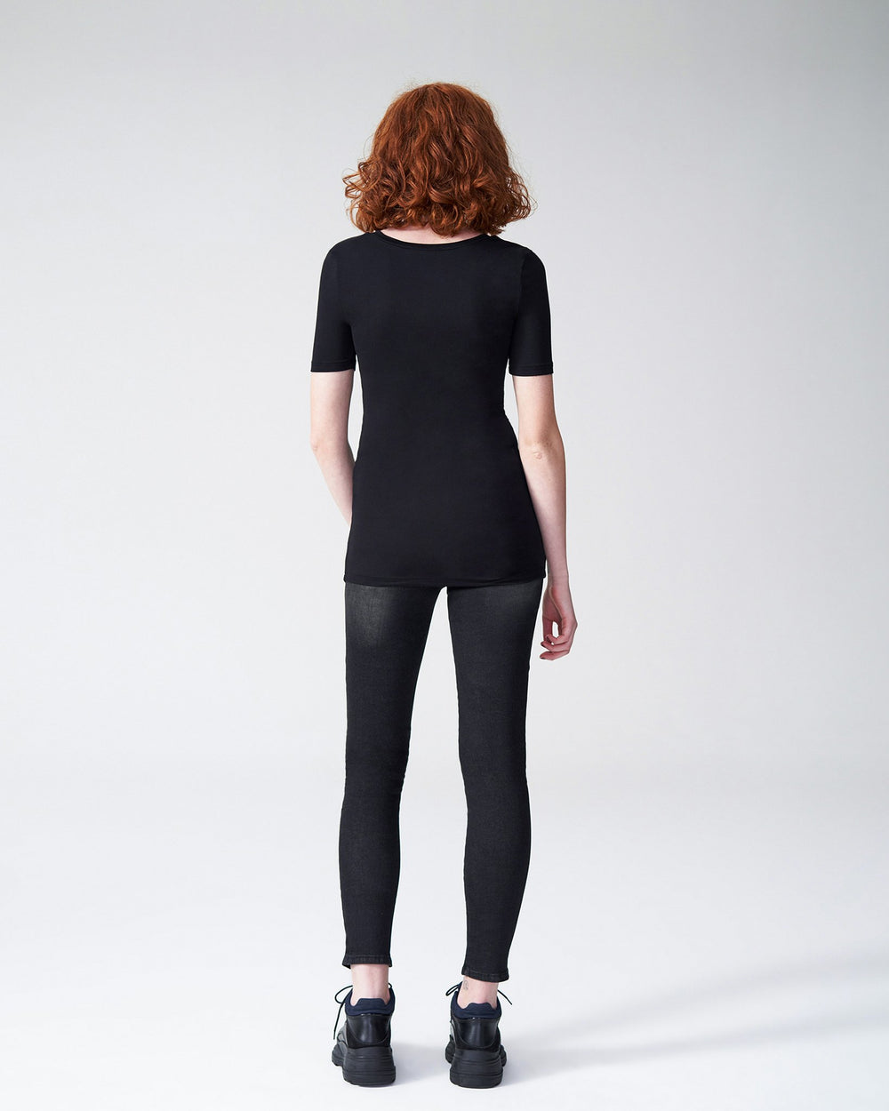 Foundation Short Sleeve V Neck Tee - Black