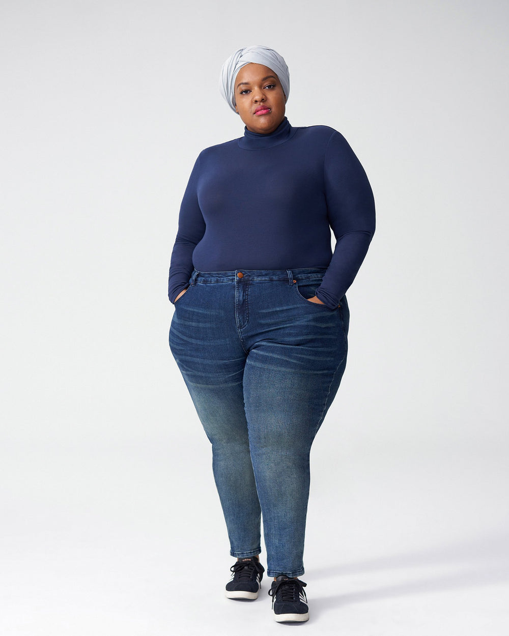 Foundation Turtleneck - Navy
