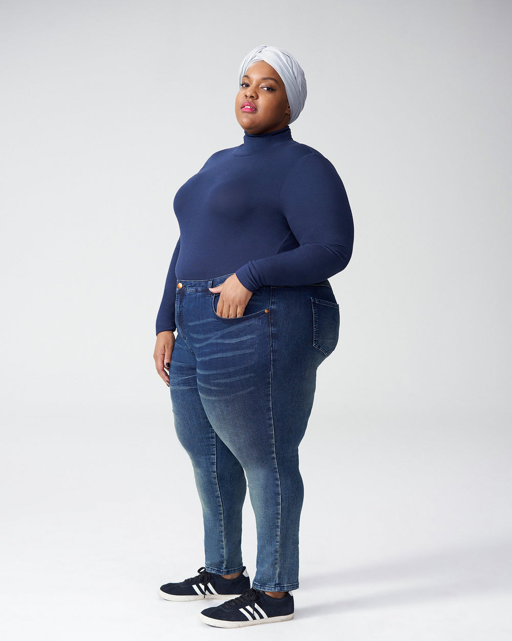 Foundation Turtleneck - Navy