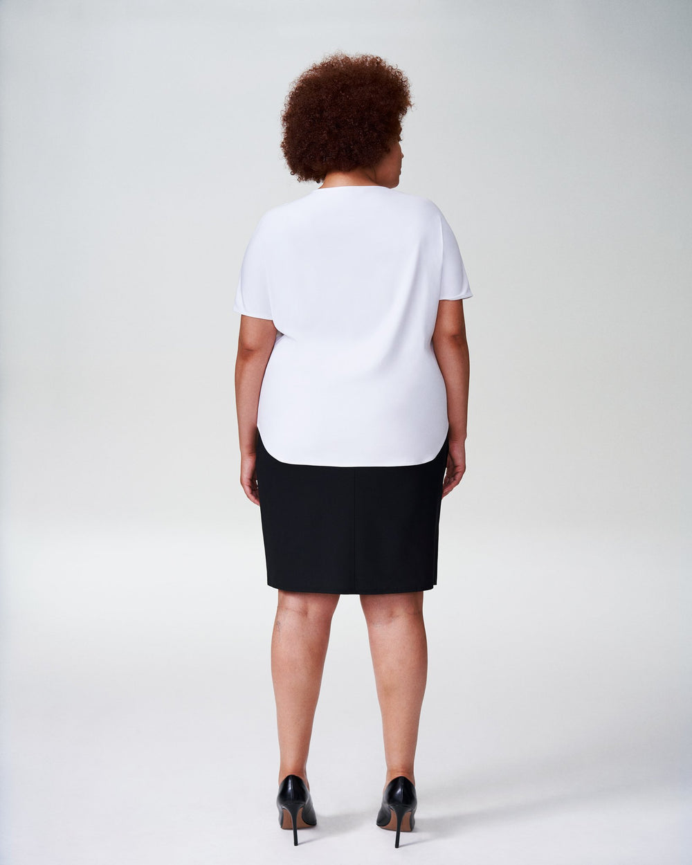 Mackaya Luxe Twill Knot Top - White
