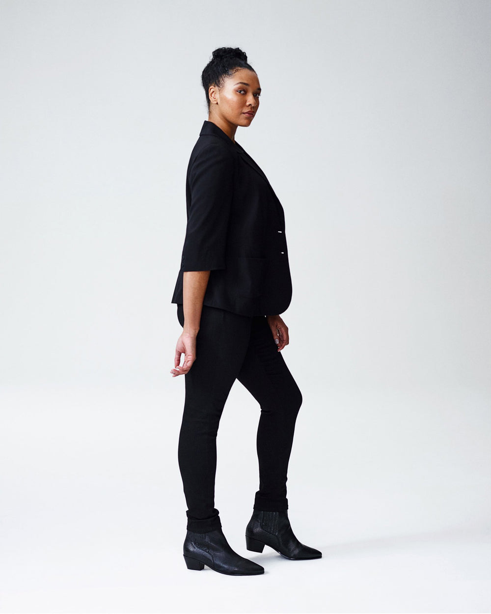 Meg Short Blazer - Black