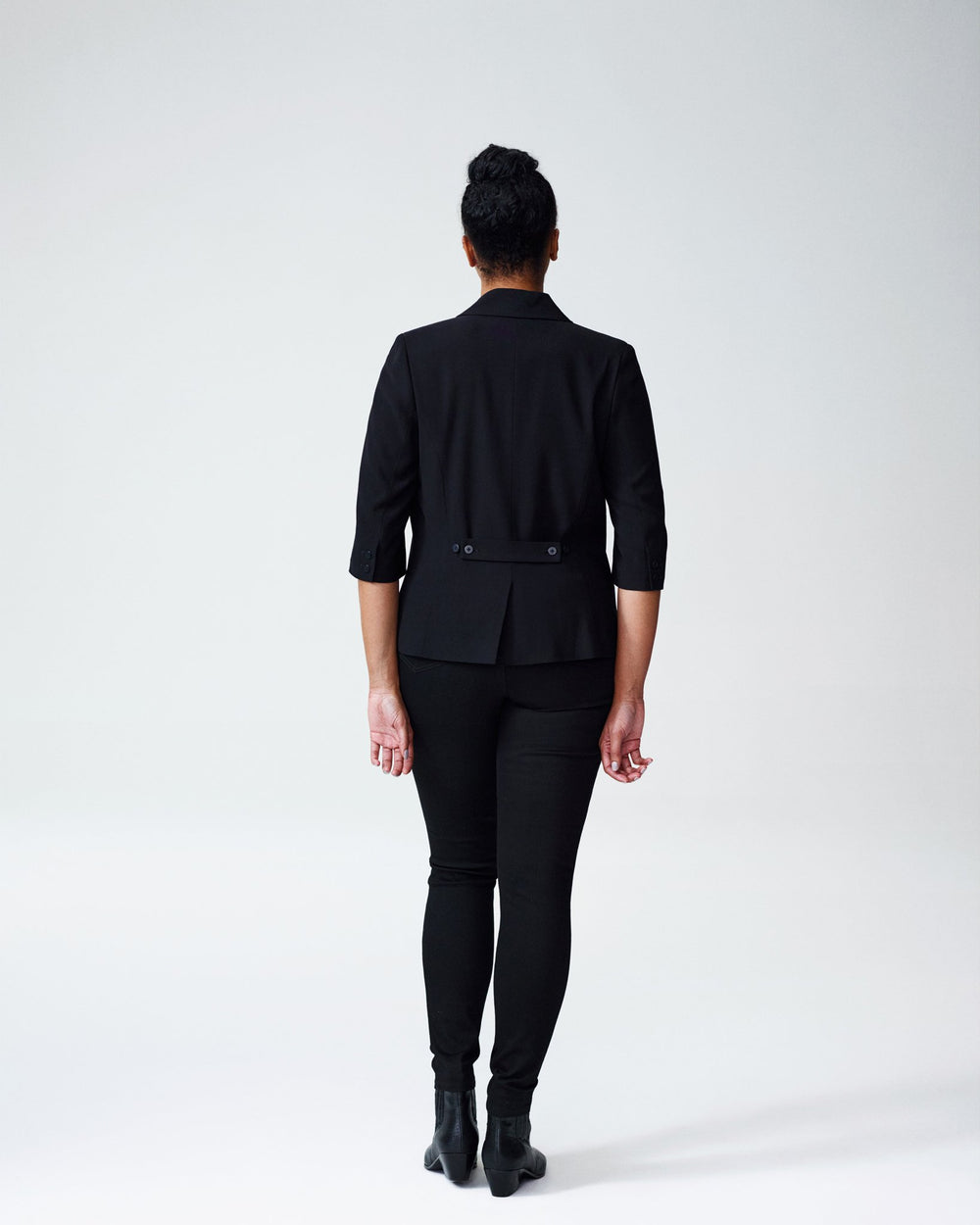 Meg Short Blazer - Black