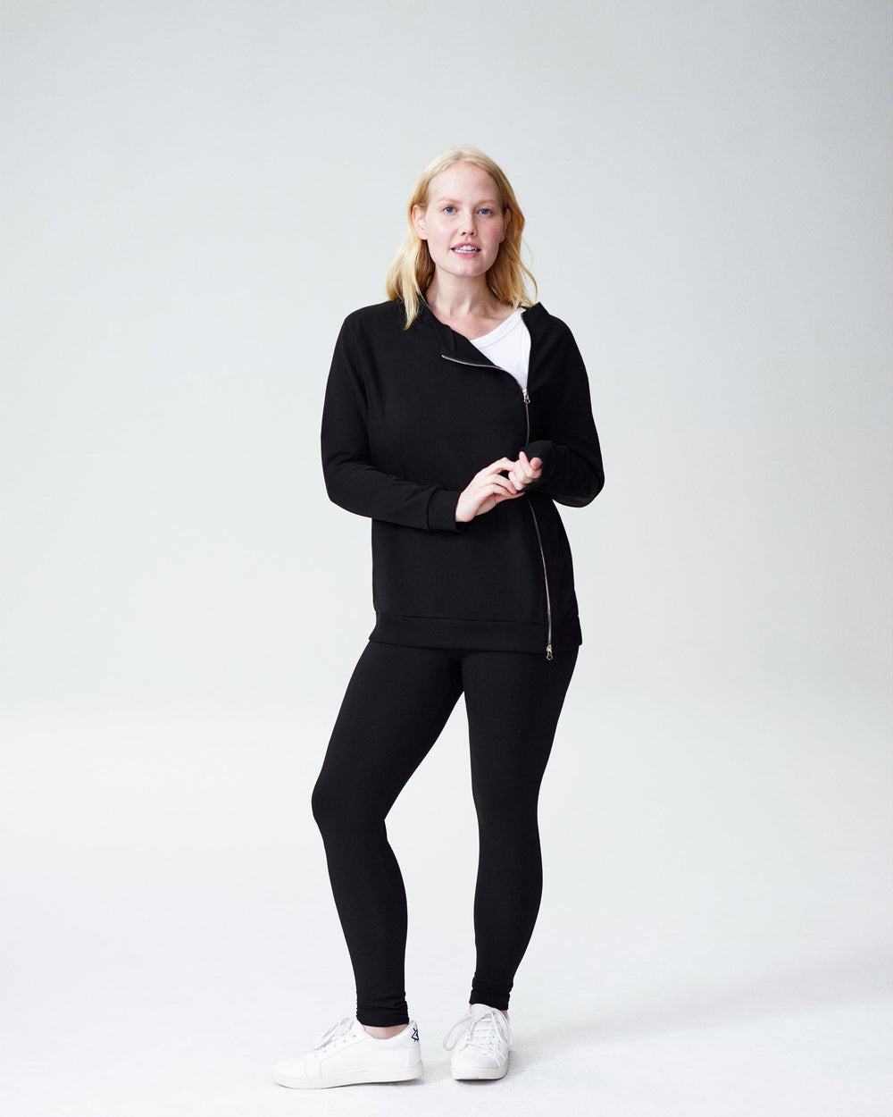 Meridian Zip Pullover - Black