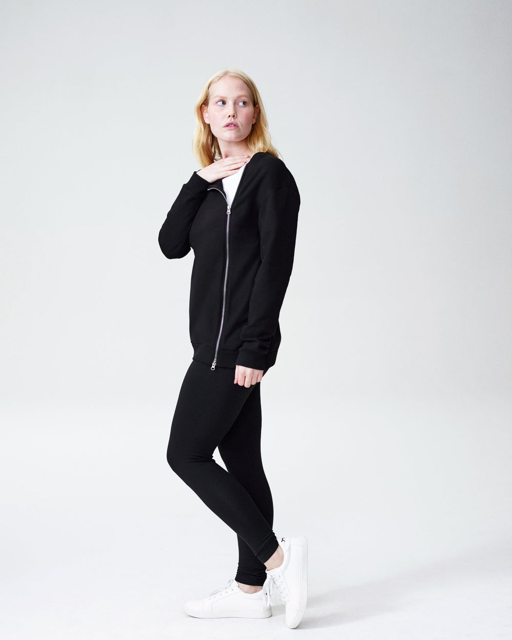 Meridian Zip Pullover - Black