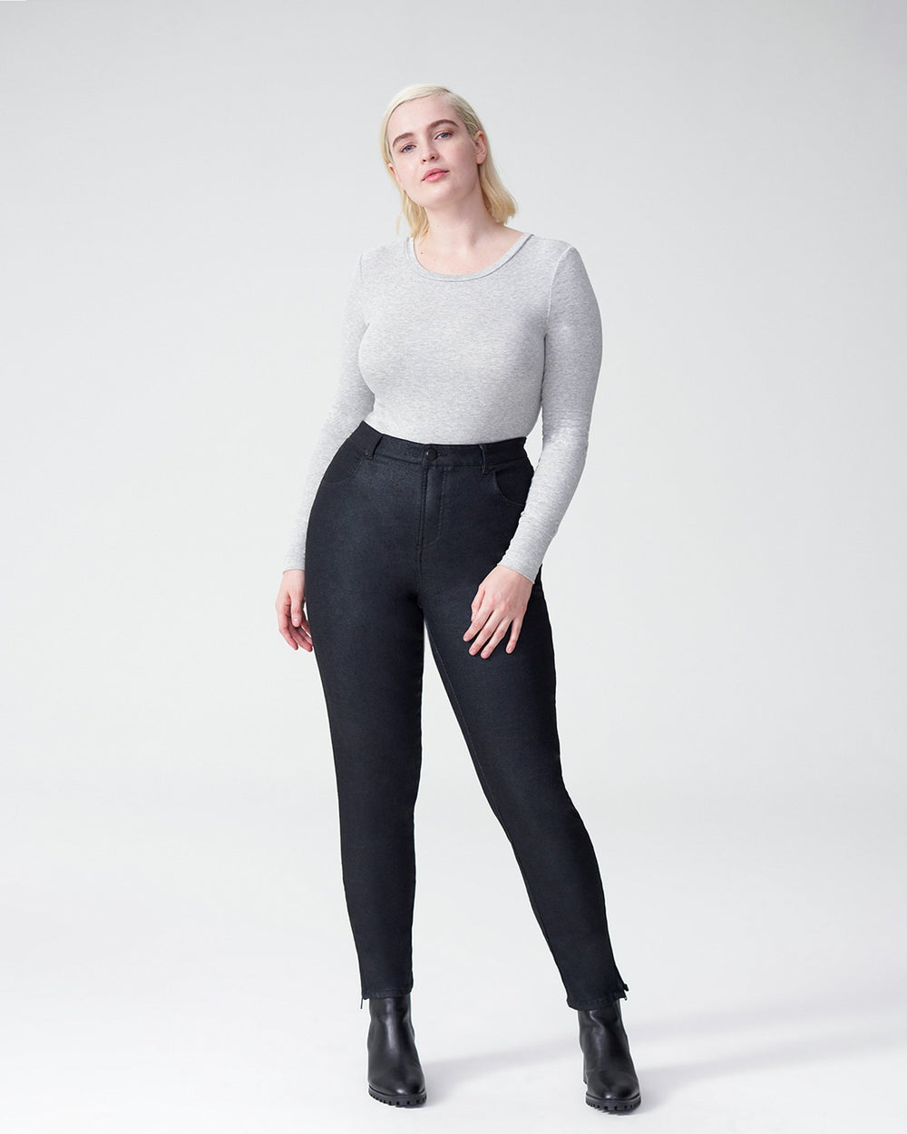 Foundation Long Sleeve Crew Neck Tee - Heather Grey