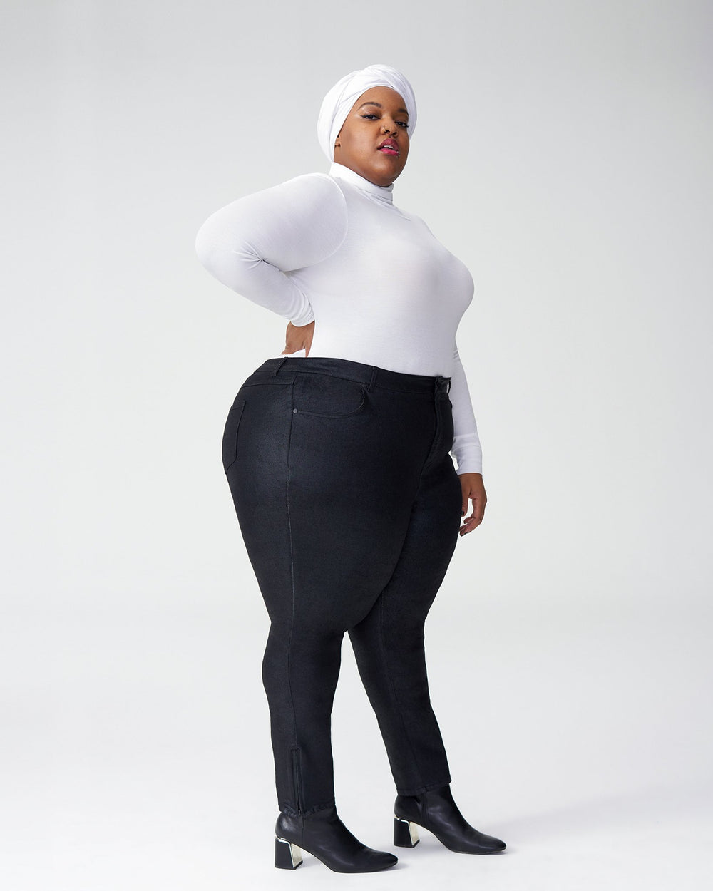 Meuse Resin Jeans 27 inch - Black