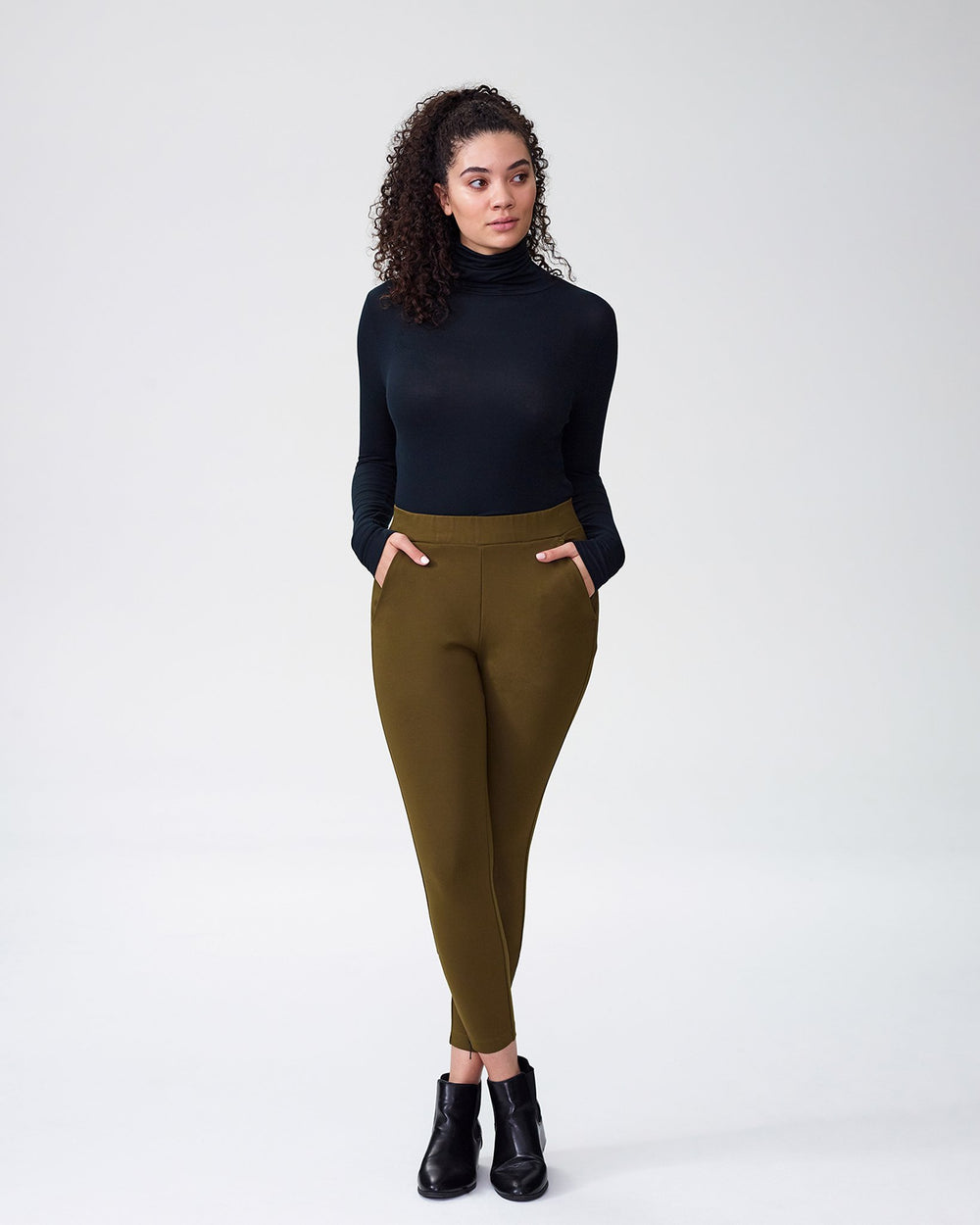 Moro Pocket Ponte Pants - Olive