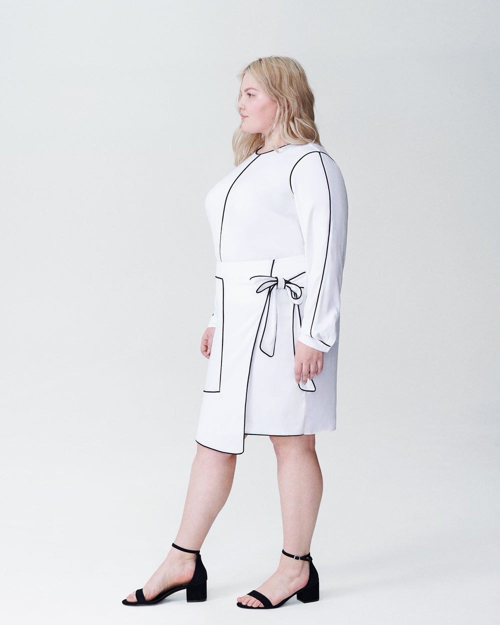 Elsa Outline Top  - White