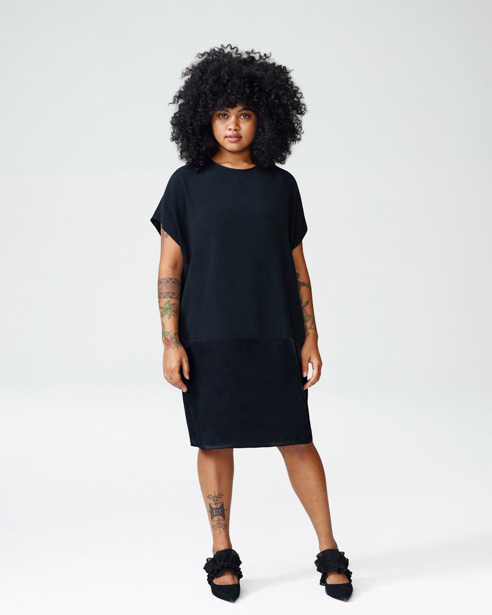Petite Avenir Dress - Black