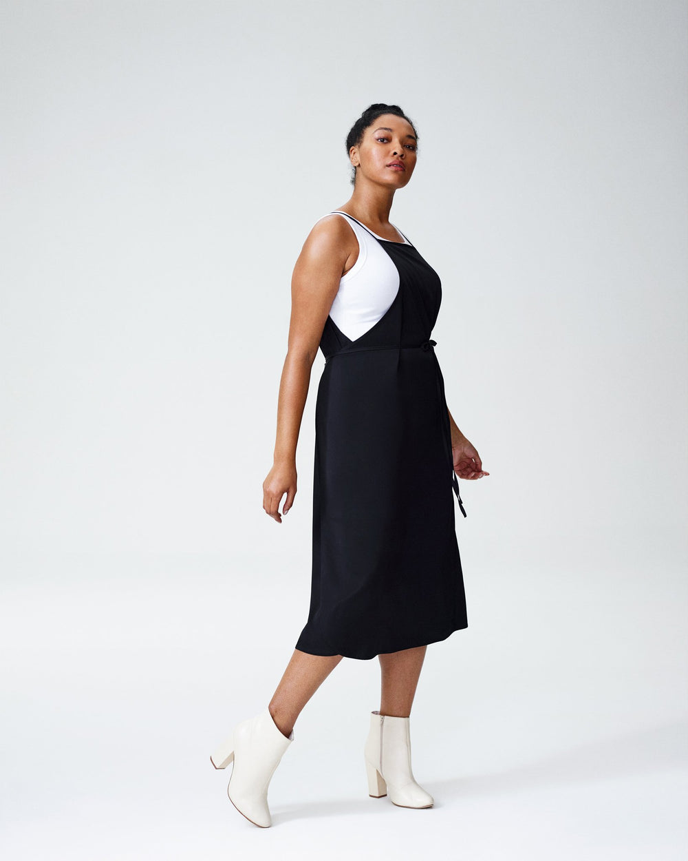 Prinia Pinafore Dress - Black