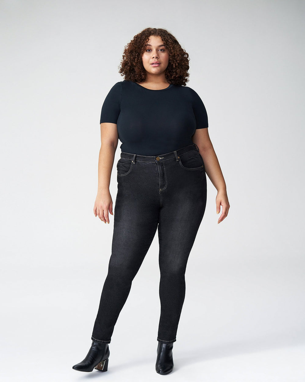 Seine Jeans 32 Inch - Distressed Black