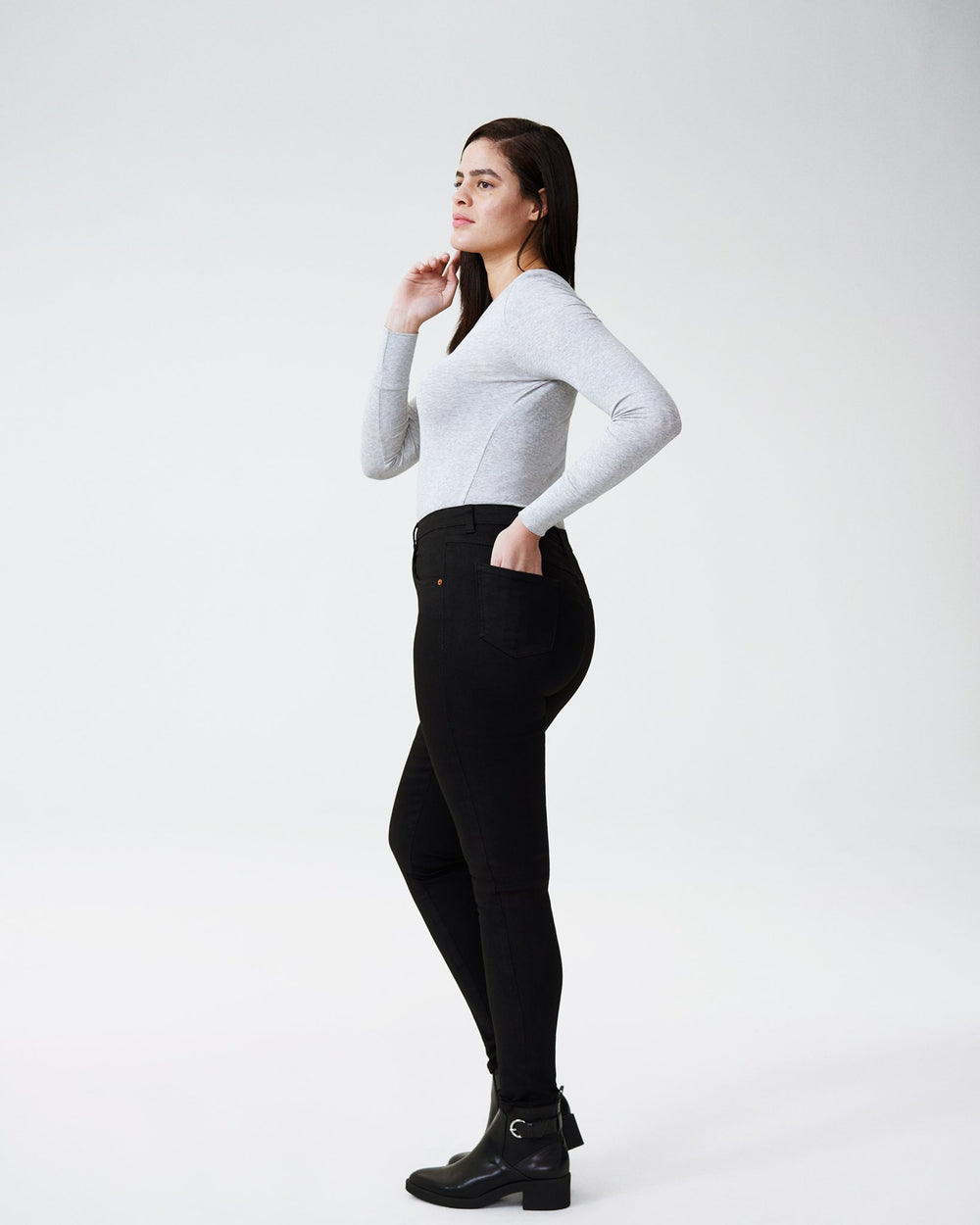 Seine High Rise Skinny Jeans 32 Inch - Black