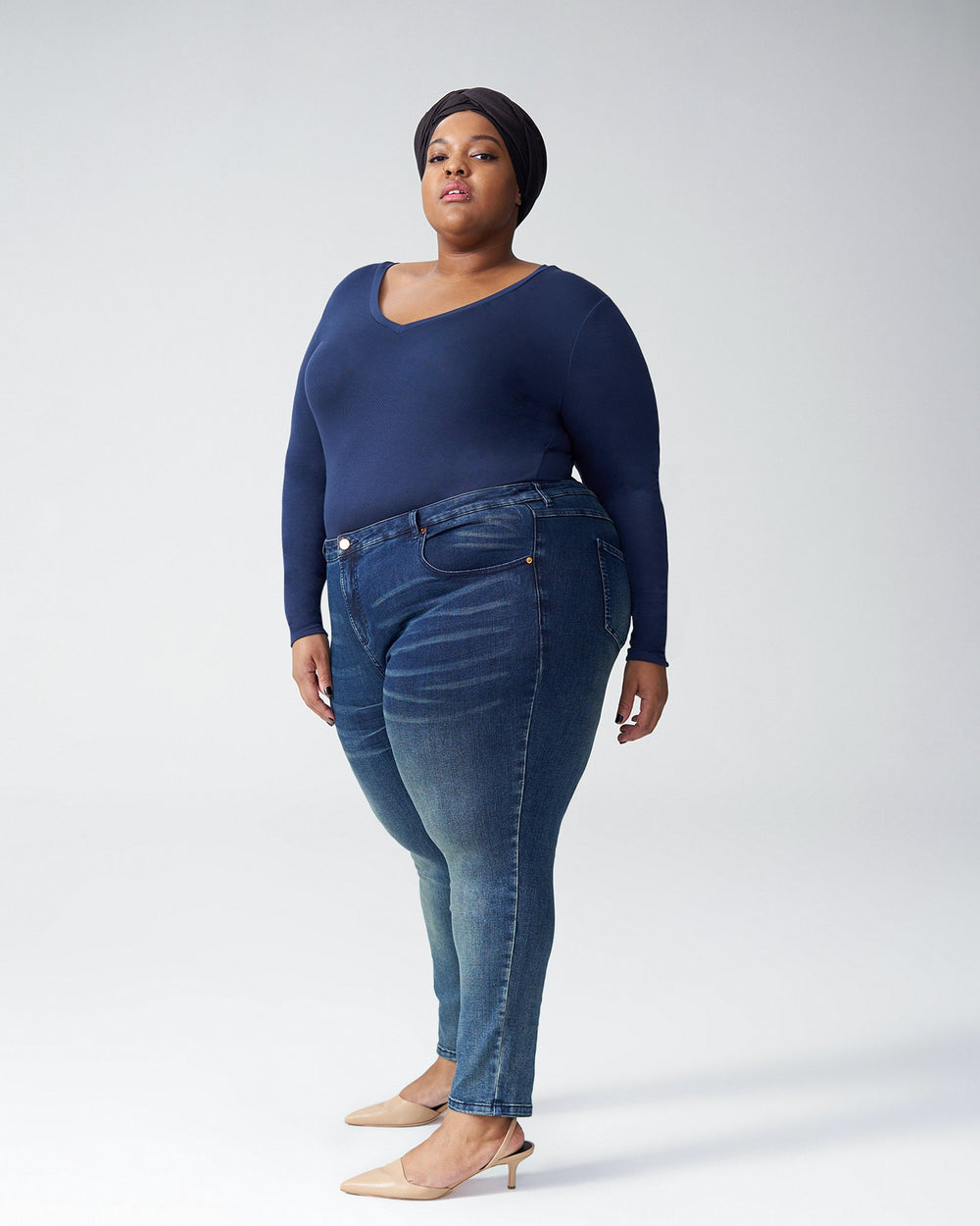 Foundation Long Sleeve V Neck Tee - Navy