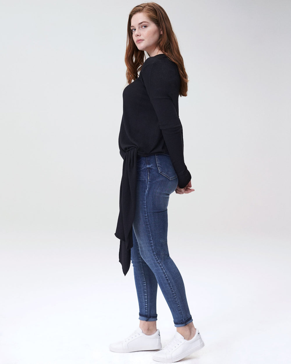Arenal Front Tie Sweater - Black