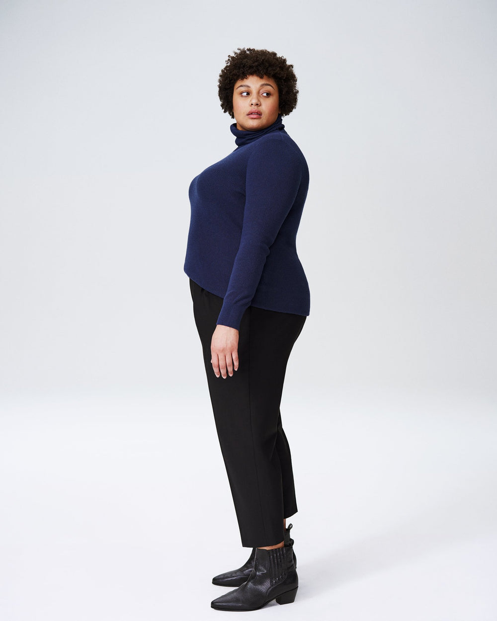 Estella Cropped Pleated Trouser - Black