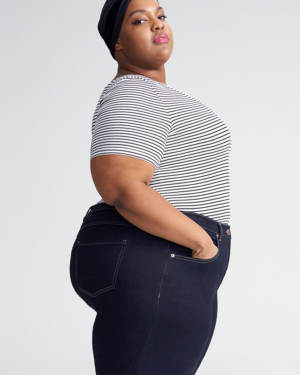 Foundation Short Sleeve V Neck Tee - White/Black Stripe