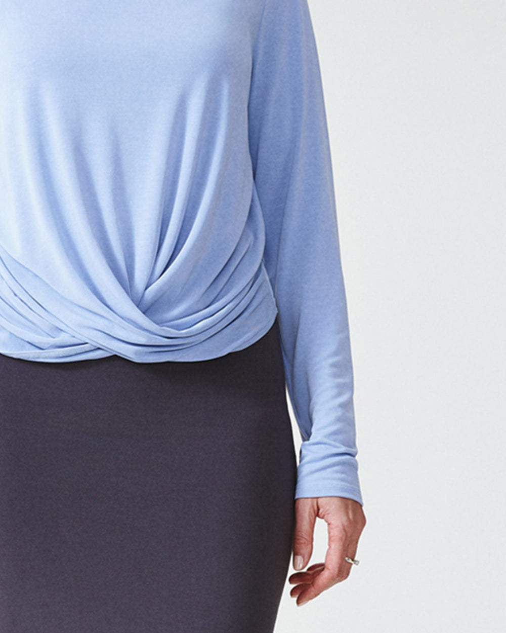 Este Long Sleeve Knot Tee - Periwinkle