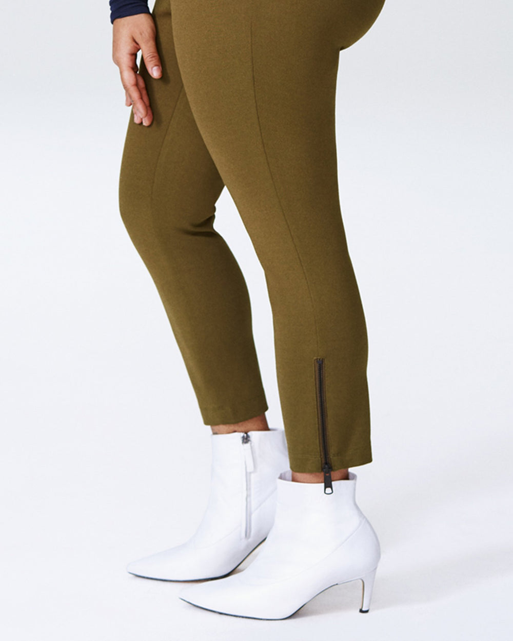 Petite Moro Pocket Ponte Pants - Olive